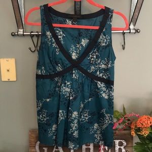 Express 100% silk Blouse/tank - size S